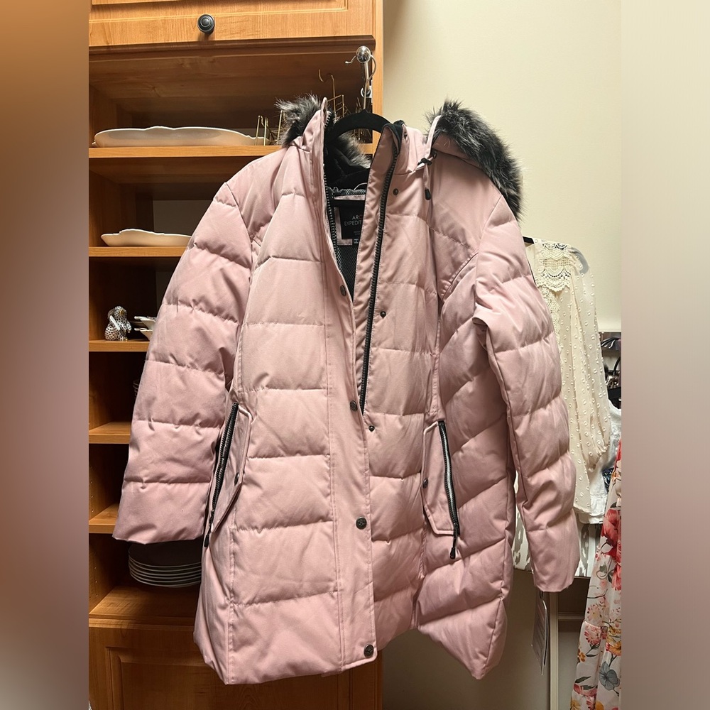 Brand New light pink Arctic Expedition coat Size 1X